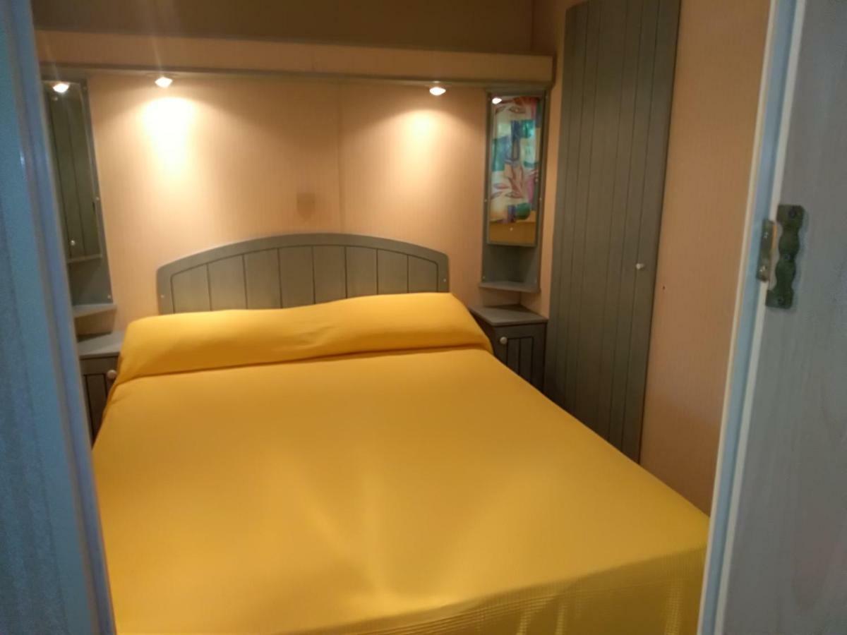 טרוויניאנו רומאנו Camping Smeraldo מראה חיצוני תמונה